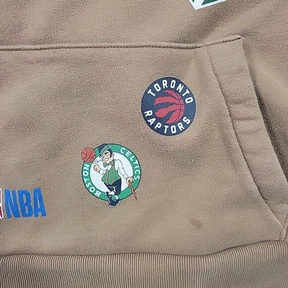 Hollister NBA Hoodie Adult Medium Brown All Over Print Flaws* - Picture 5 of 14